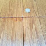 House Regain elm table with two extensions