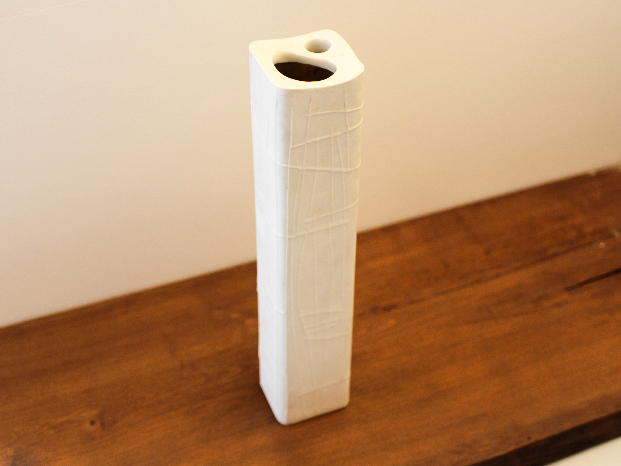 Biscuit vase Arabia Finland