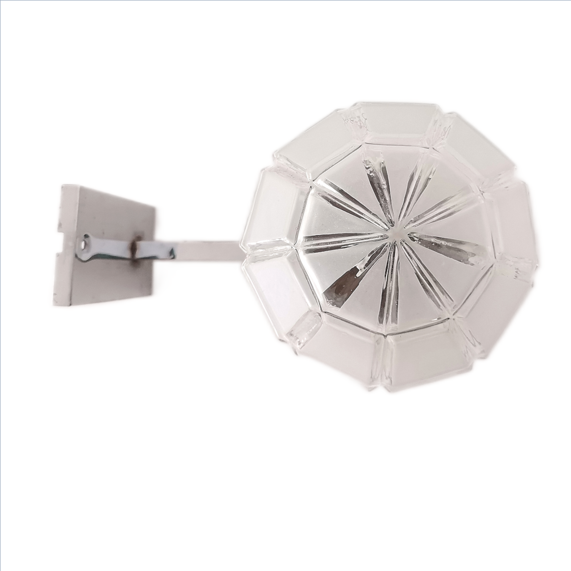 Lampe murale art déco chrome et verre dépoli
