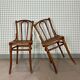 Paire de chaises Thonet bois et cannage