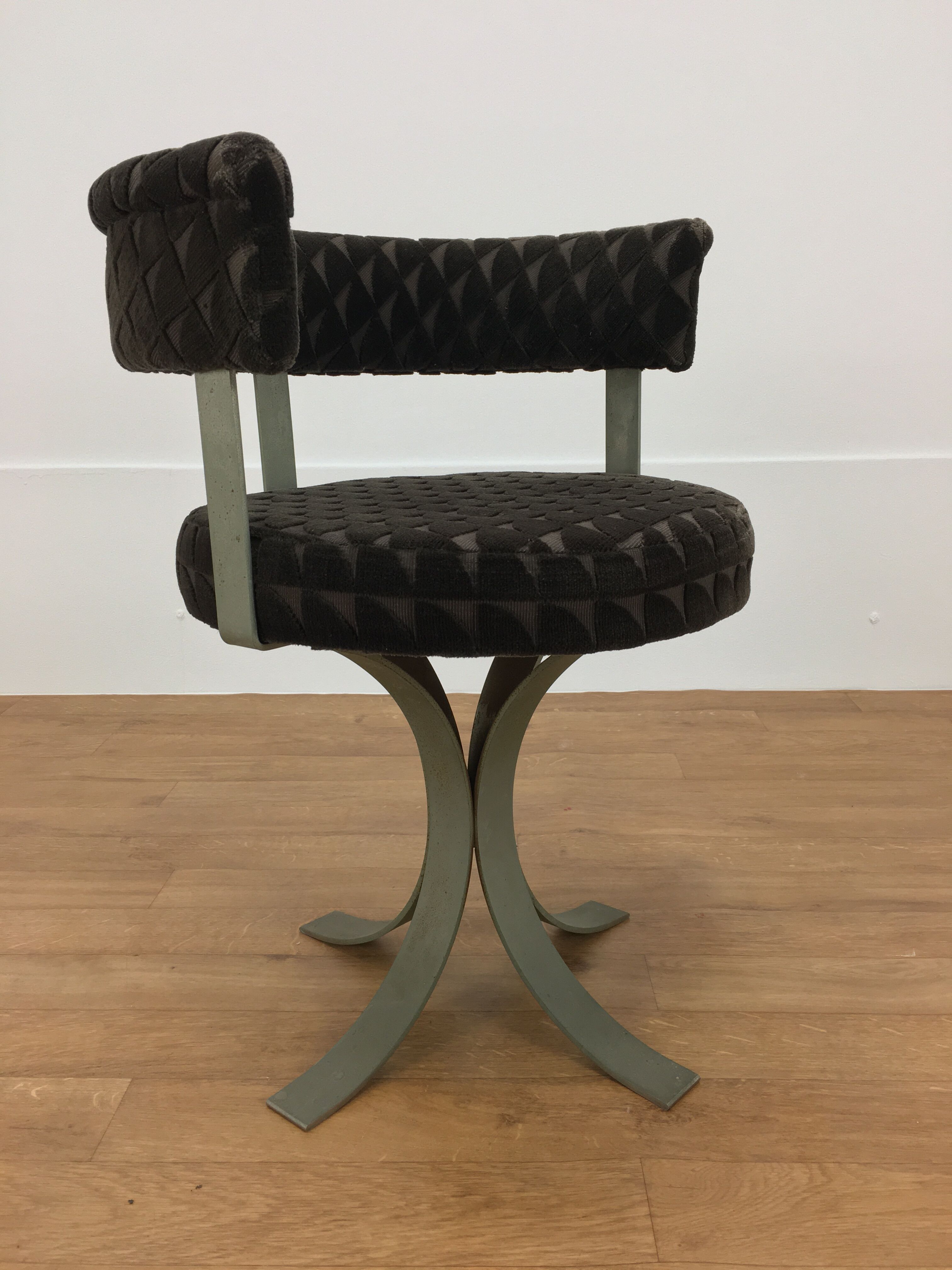 Chair 70's tulip foot