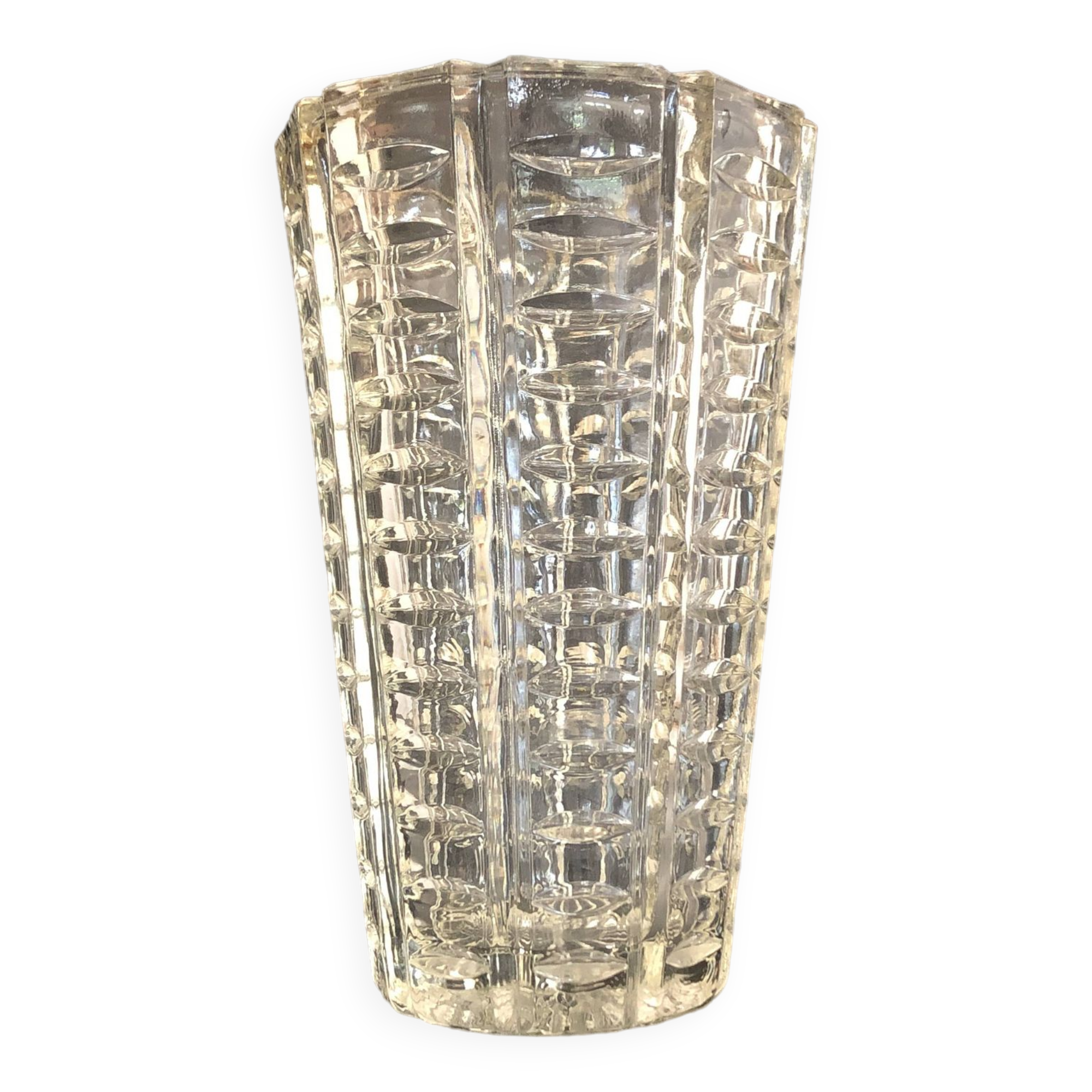 Chiseled glass vase