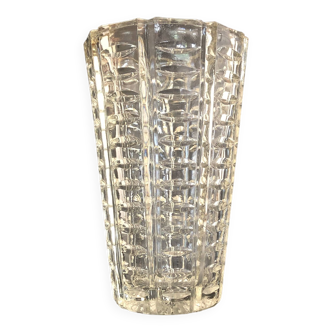 Chiseled glass vase