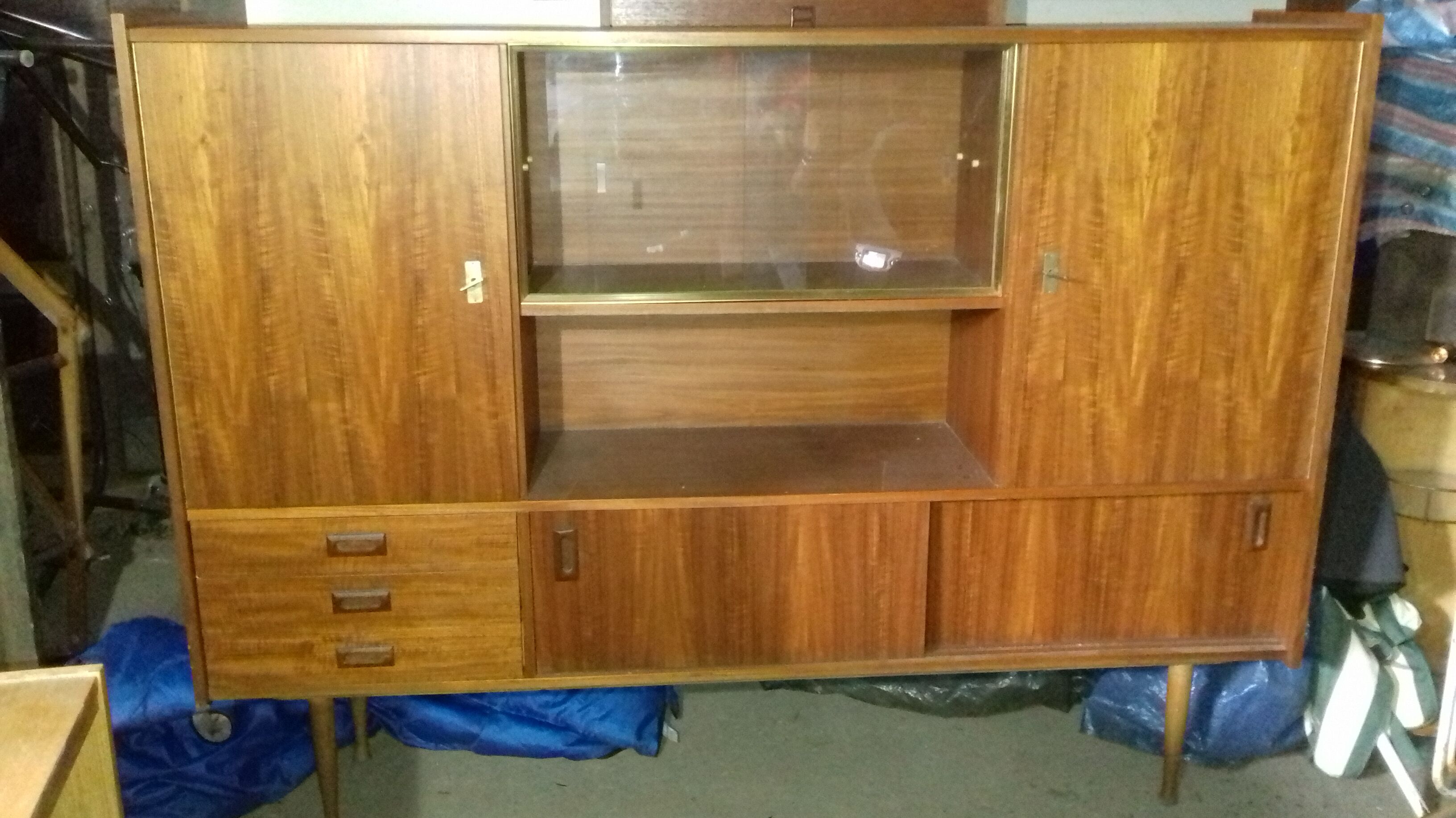 Vintage buffet
