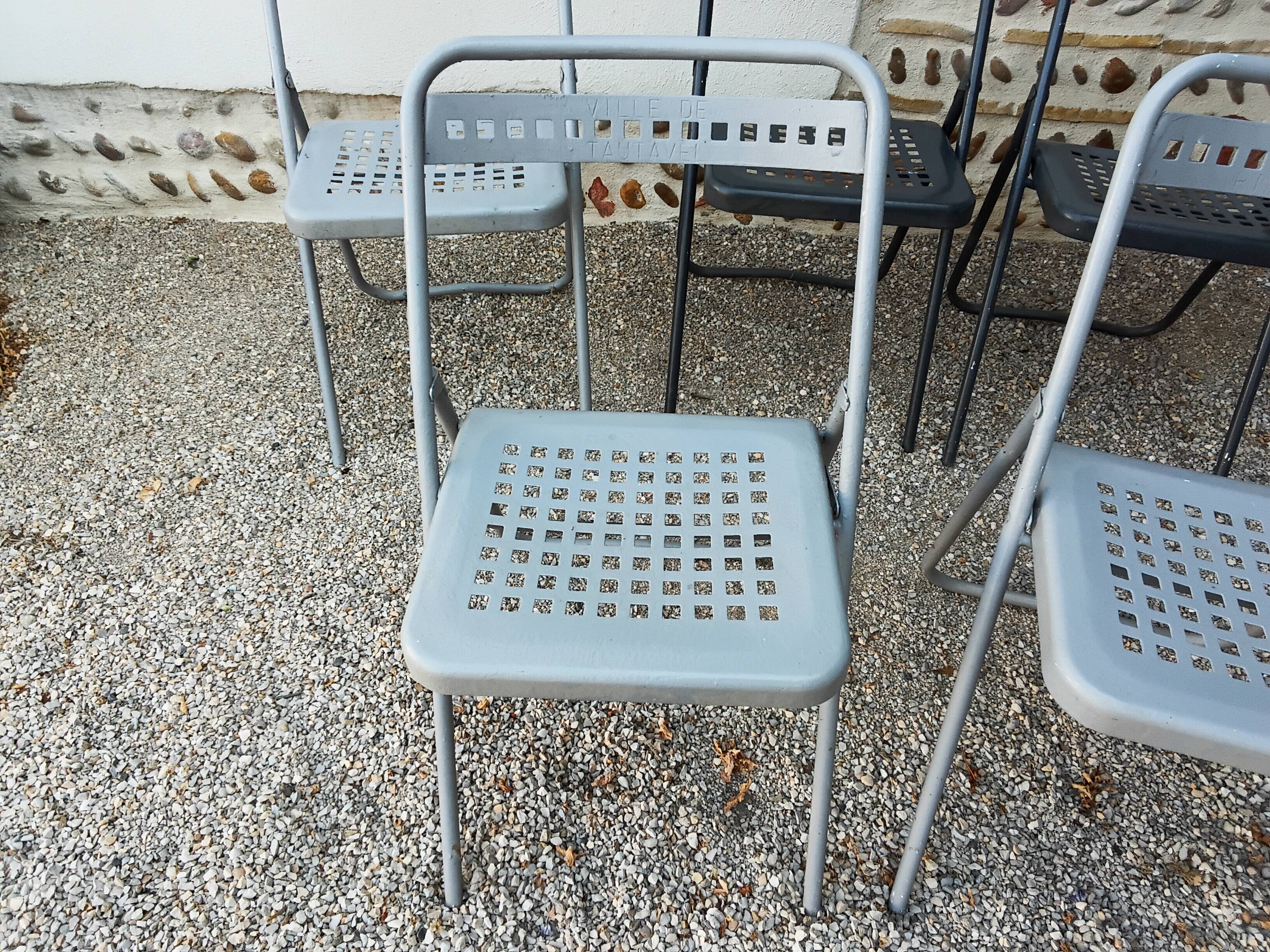 Set of five folding chairs
