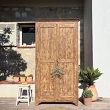 Armoire parisienne rénovée