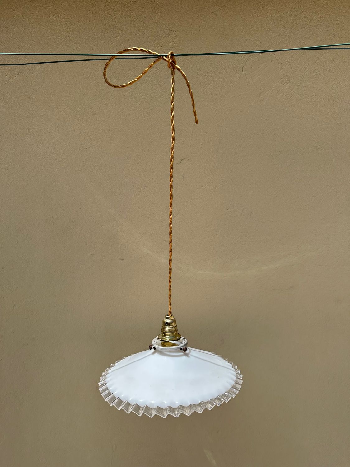 Vintage opaline suspension white and transparent claw brass electricity new