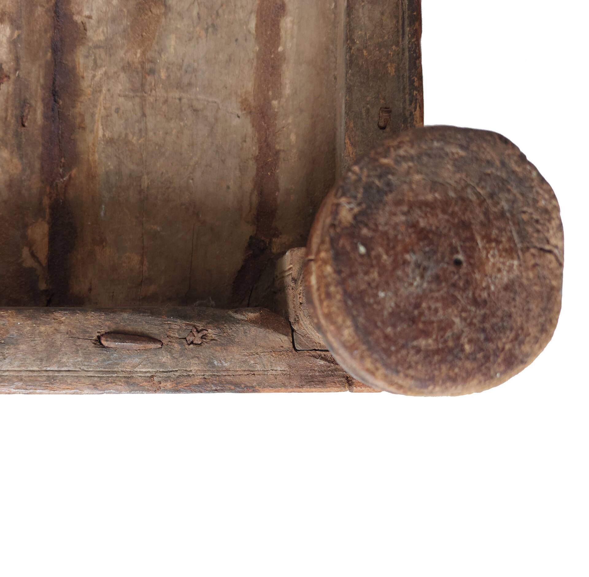 Ancient Indian ritual table of the Bajot type, wood and brass – Rajasthan
