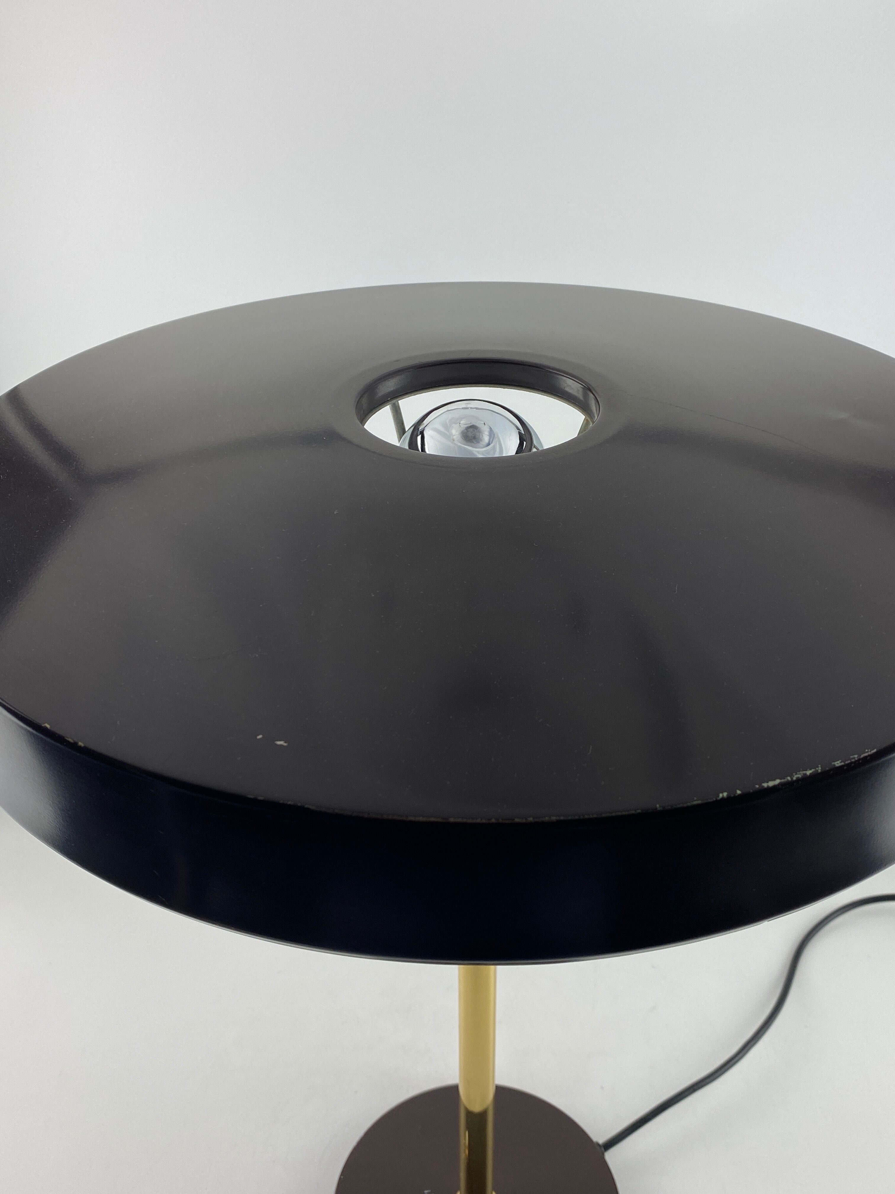 Lampe de table marron et or Timor 69 by Louis Kalff pour Philips