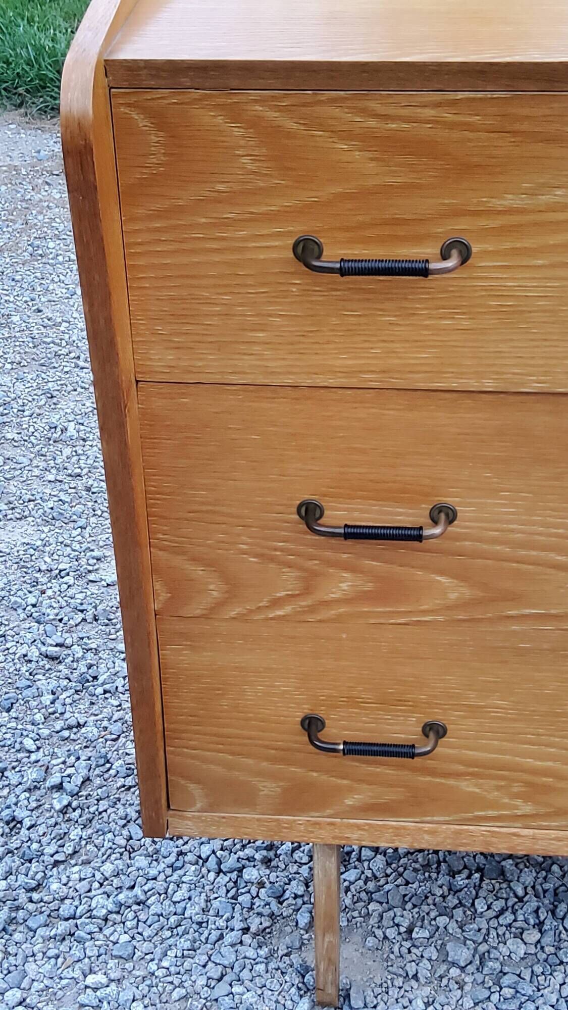 Vintage chest of drawers in golden blond oak legs compass and fins 3 drawers from the 50s