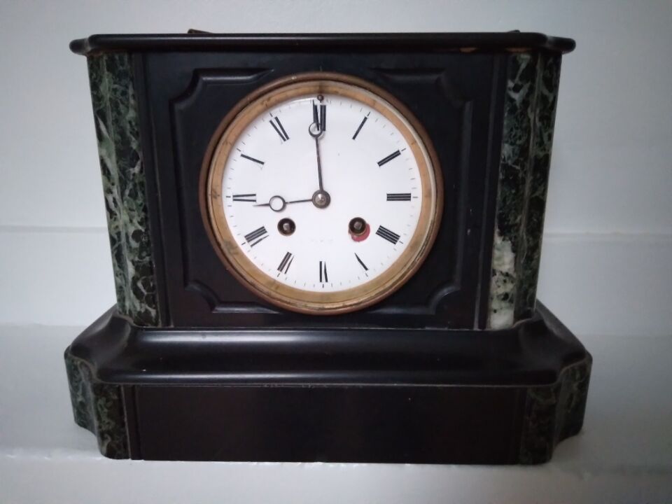 Napoleon III style marble pendulum of "terminal shape"