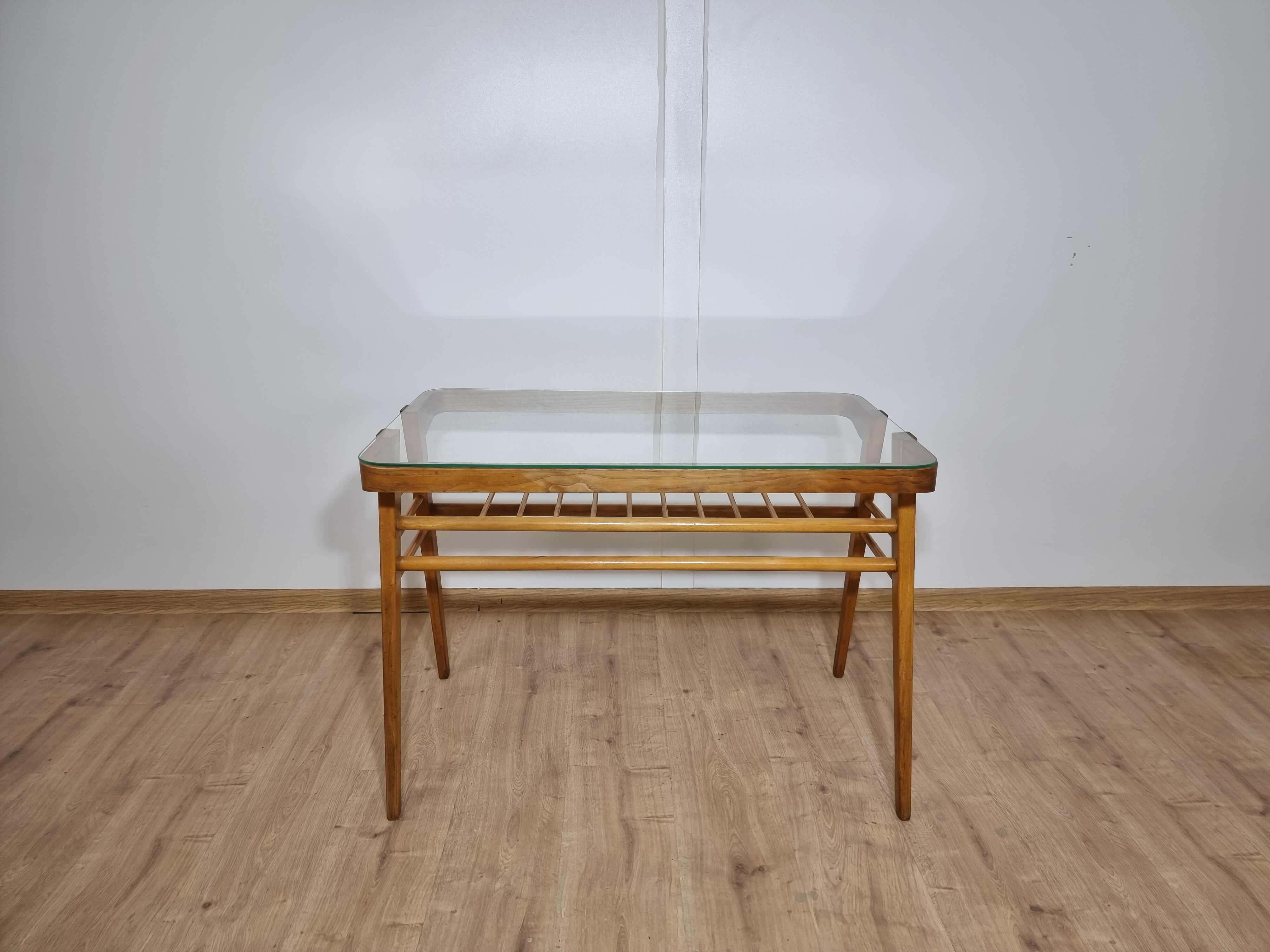 Table basse par F. Jirák pour Tatra Nabytok