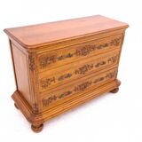 Light oak chest of drawers from the early 20th century, Western Europe. After renovation.