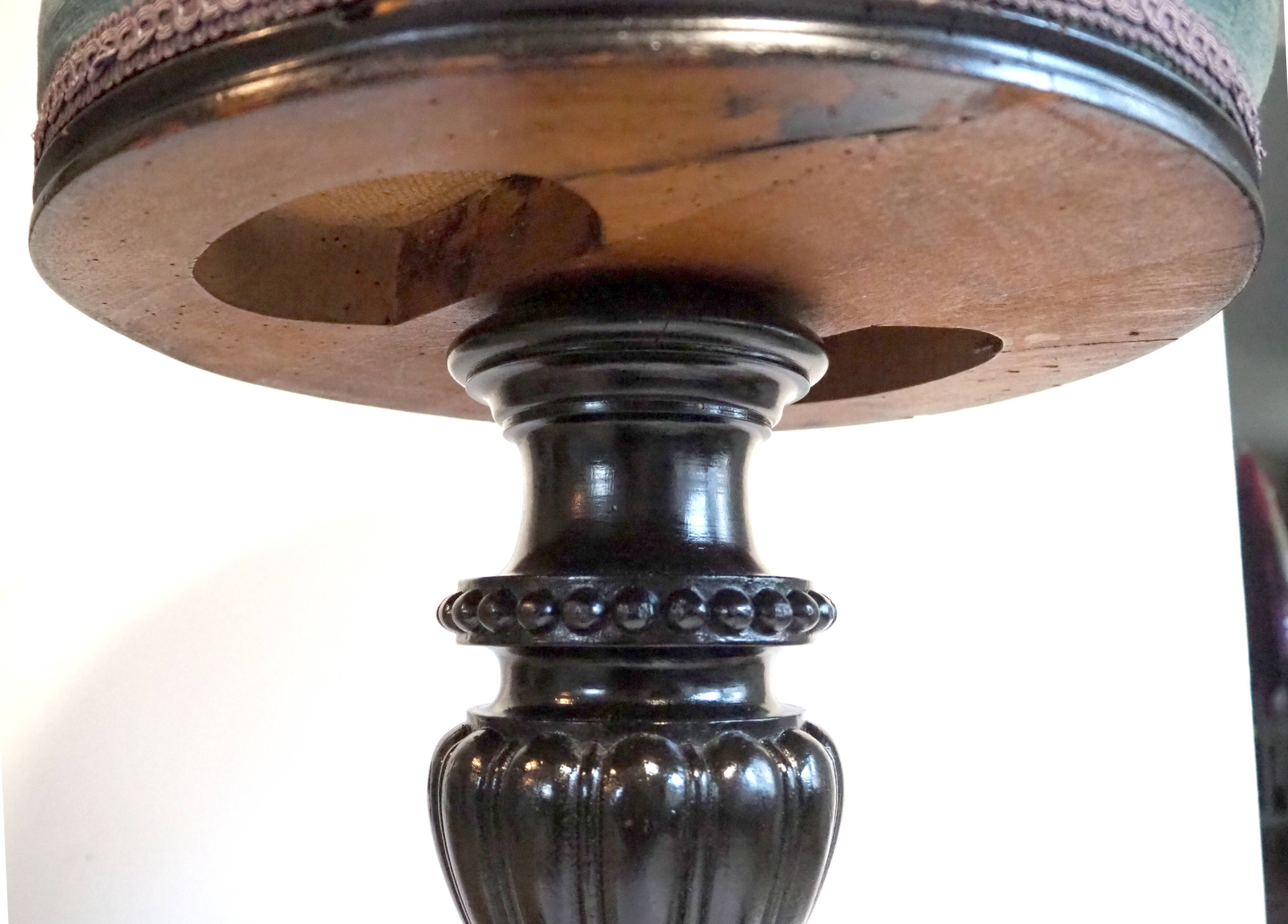 Napoleon III piano stool - tripod, doe feet