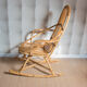 Rocking-chair en rotin