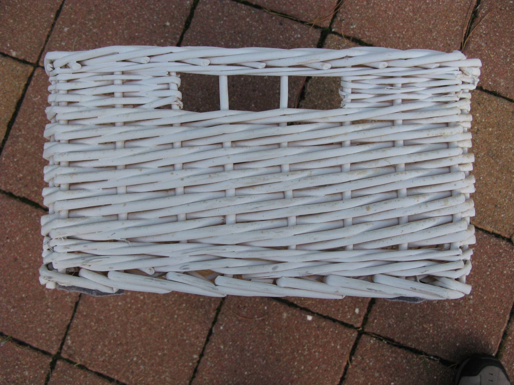 set of 4 large wicker baskets
