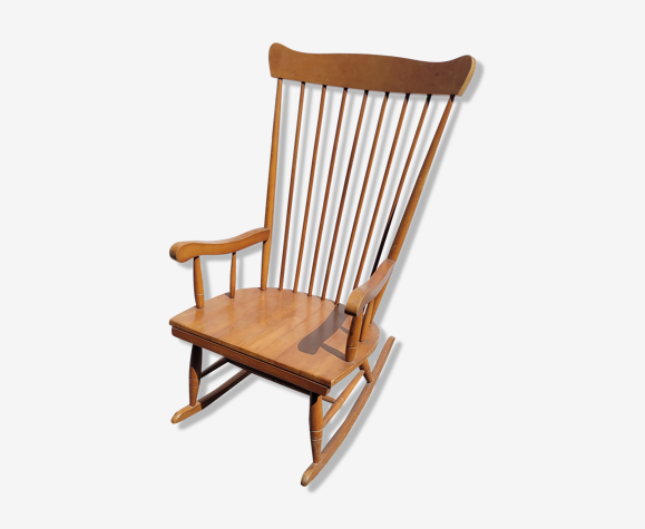 Rocking chair in solid wood