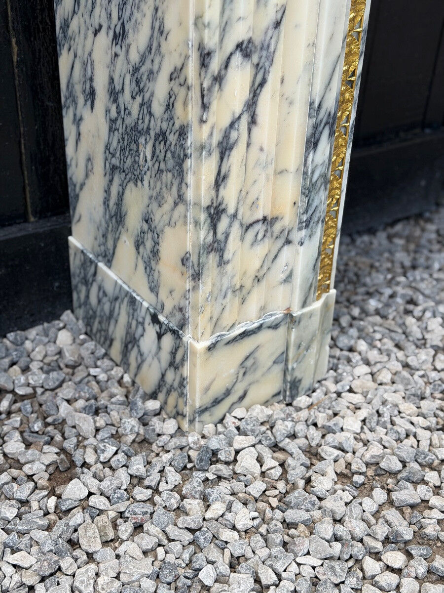 Louis XVI style fireplace in Paonazzo marble, circa 1880.