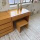 Bureau + commode + tabouret pin Maison Regain Savoie