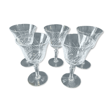 Lot of 5 glasses of chiseled glass