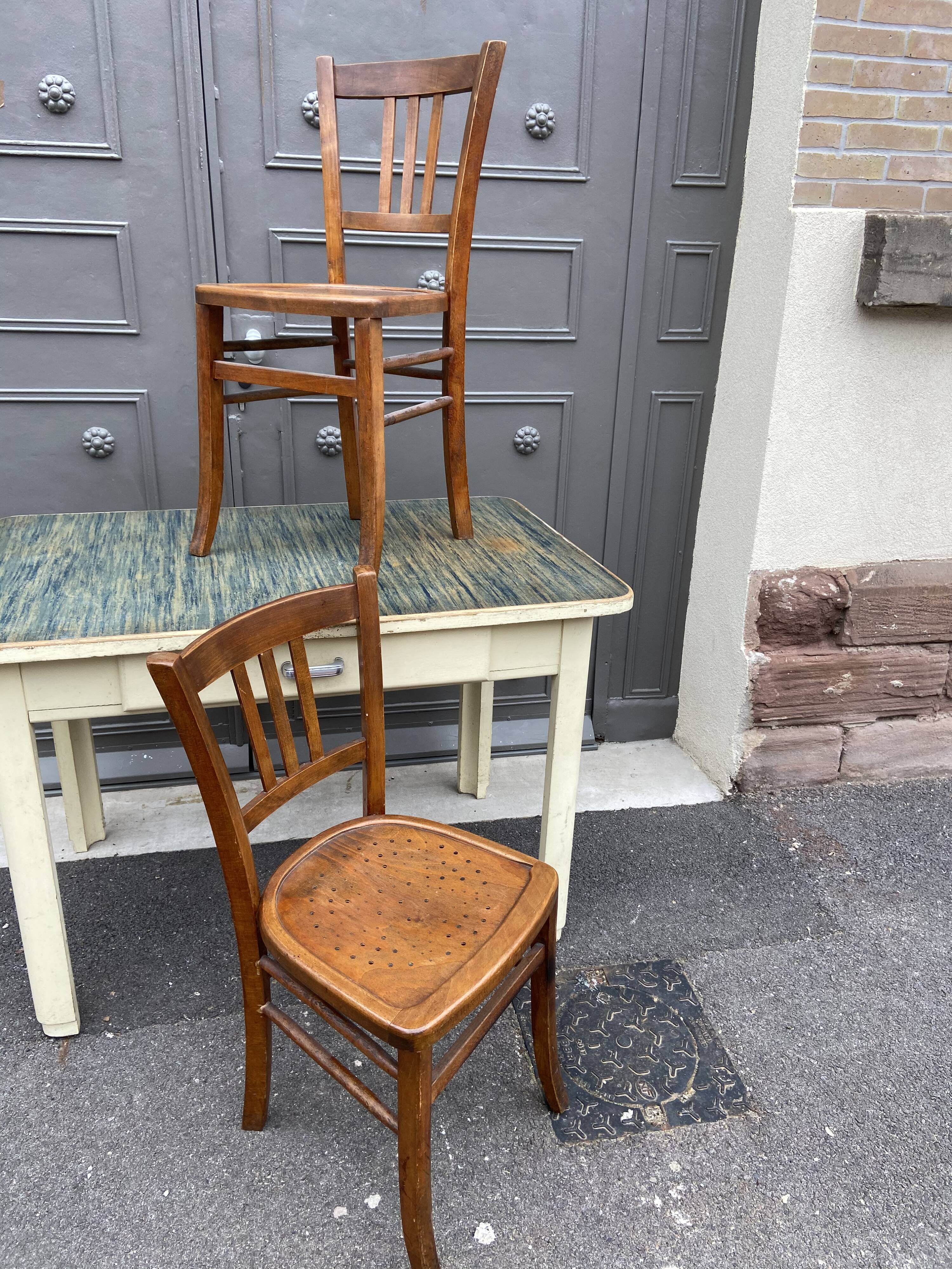 Pair of chairs bistro curved wood