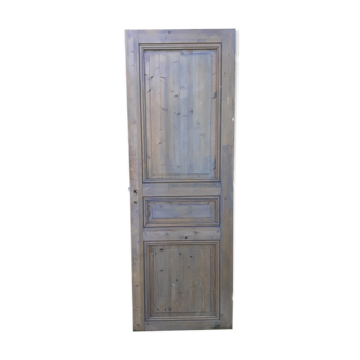 Haussmannian style door in aged wood patinated raw