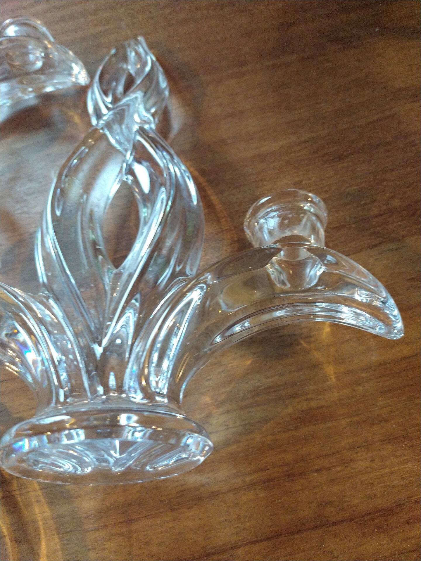 4 crystal lily candle holders from Vannes le Châtel.