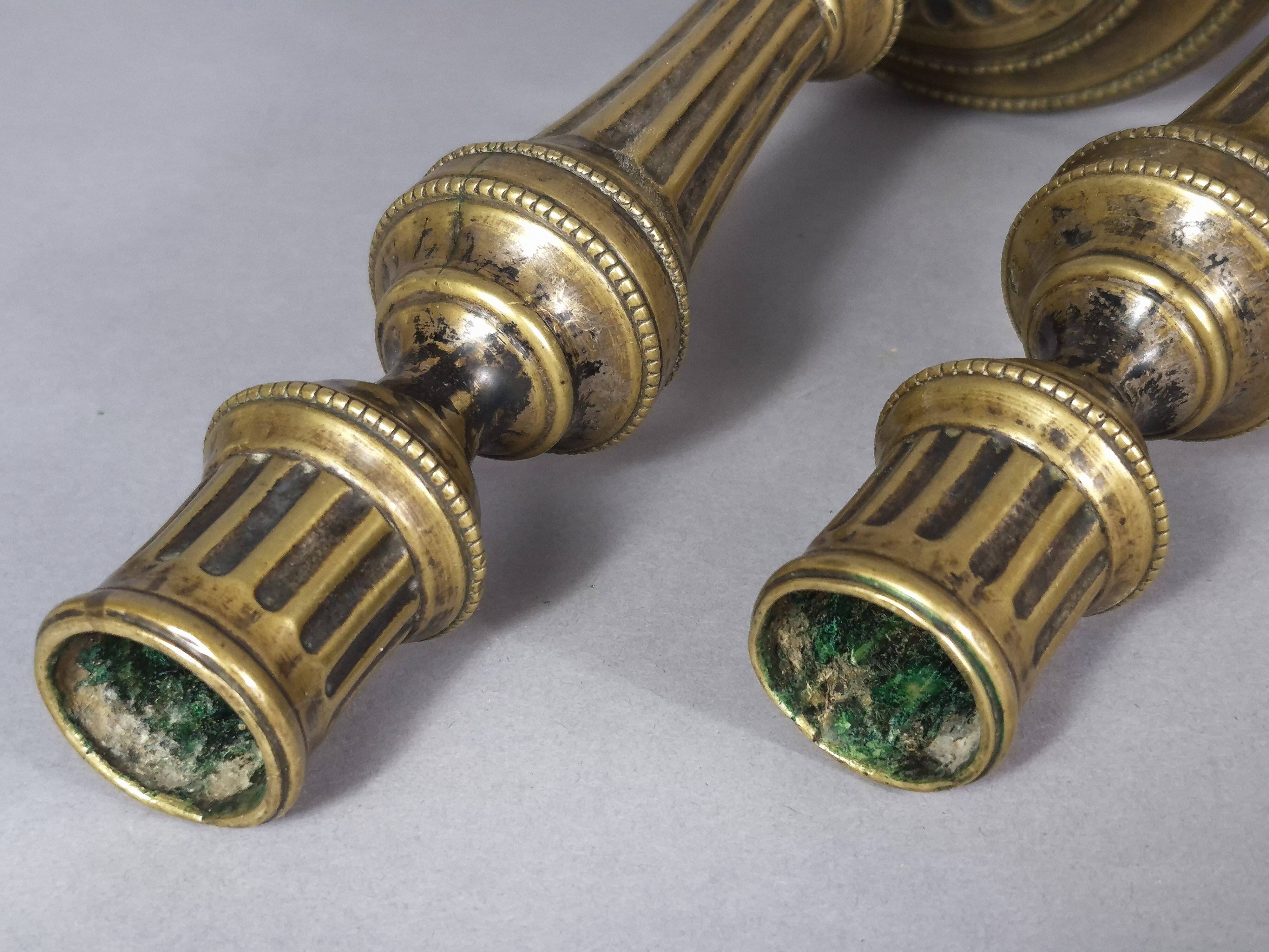 Pair of fluted bronze candlesticks Louis XVI period 27 cm