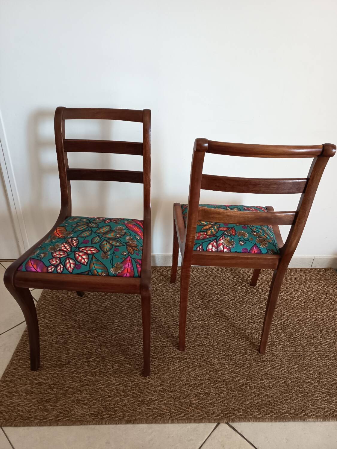 Set of 2 chairs