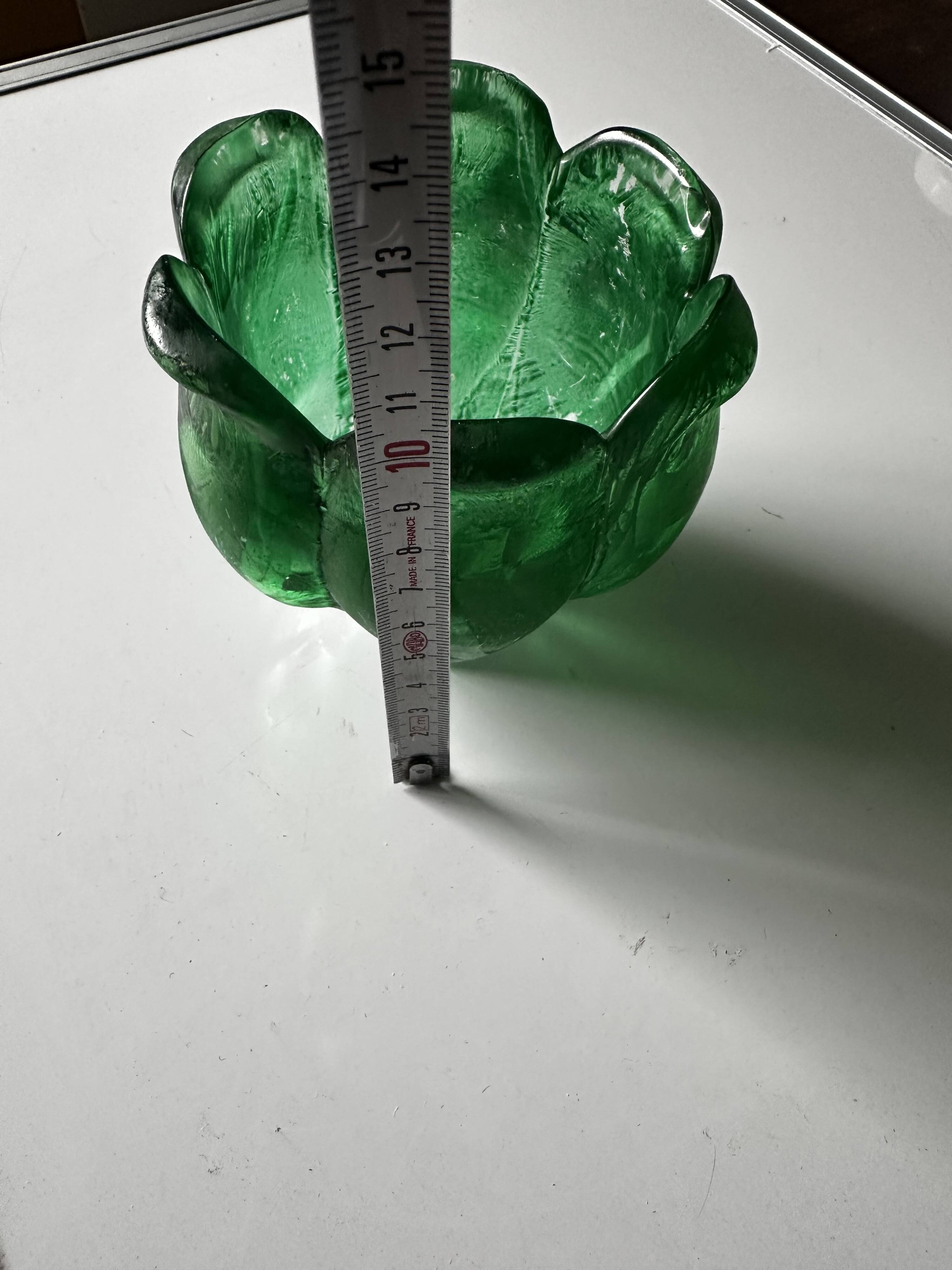 Green glass paste emptying cup from the Art Deco period
