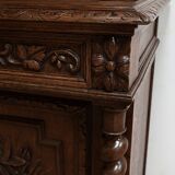 Narrow Oak Display Cabinet, Louis XIII style – Late 19th century