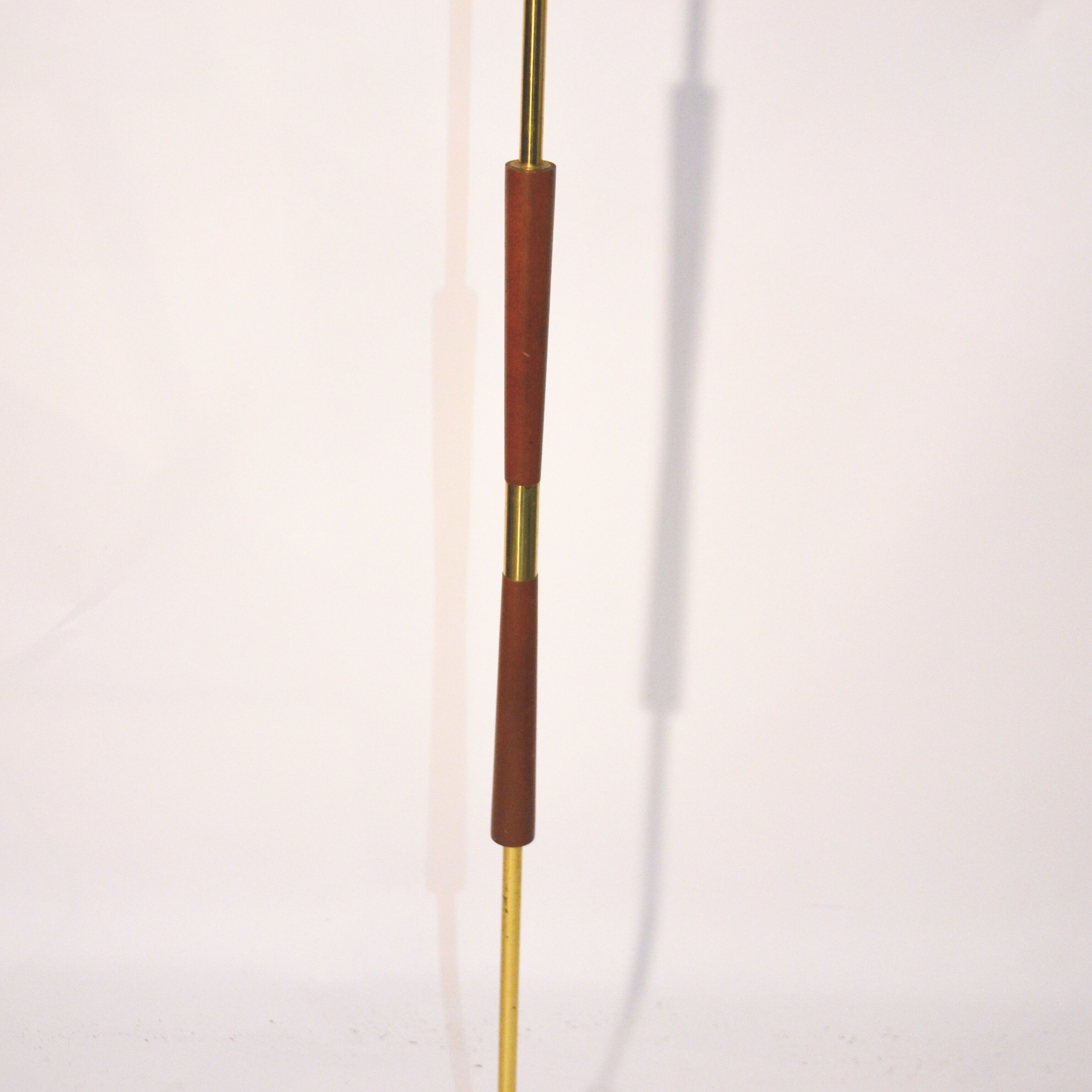 Scandinavian floor lamp