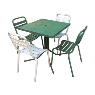 Tolix table and chairs
