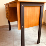 Bureau 70s