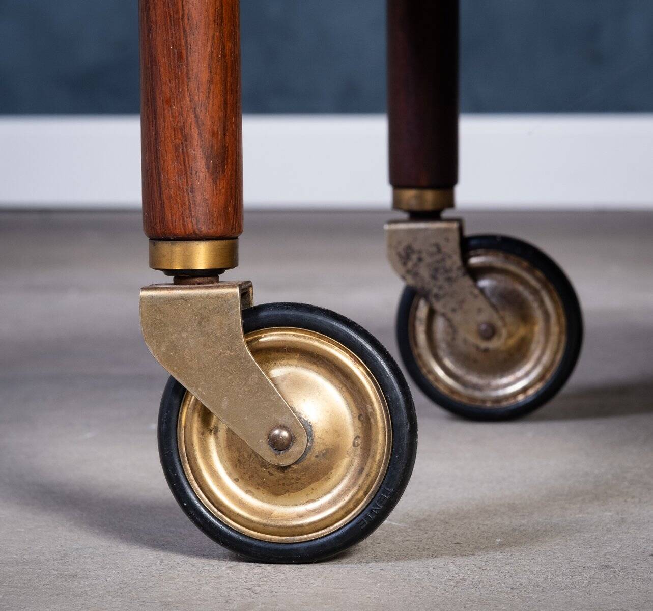 Vintage Bar Cart in Rosewood by Poul Hundevad, 1960s