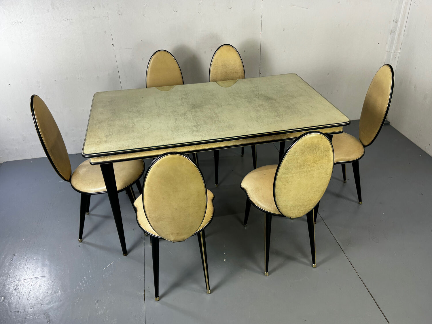 Italian Hollywood Regency Dining table and chairs by Mascagni, 1950s