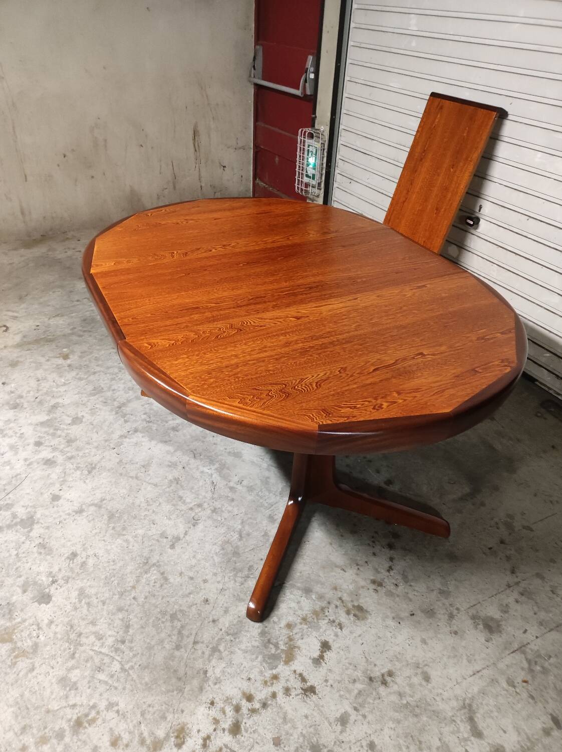 Table vintage Bauman