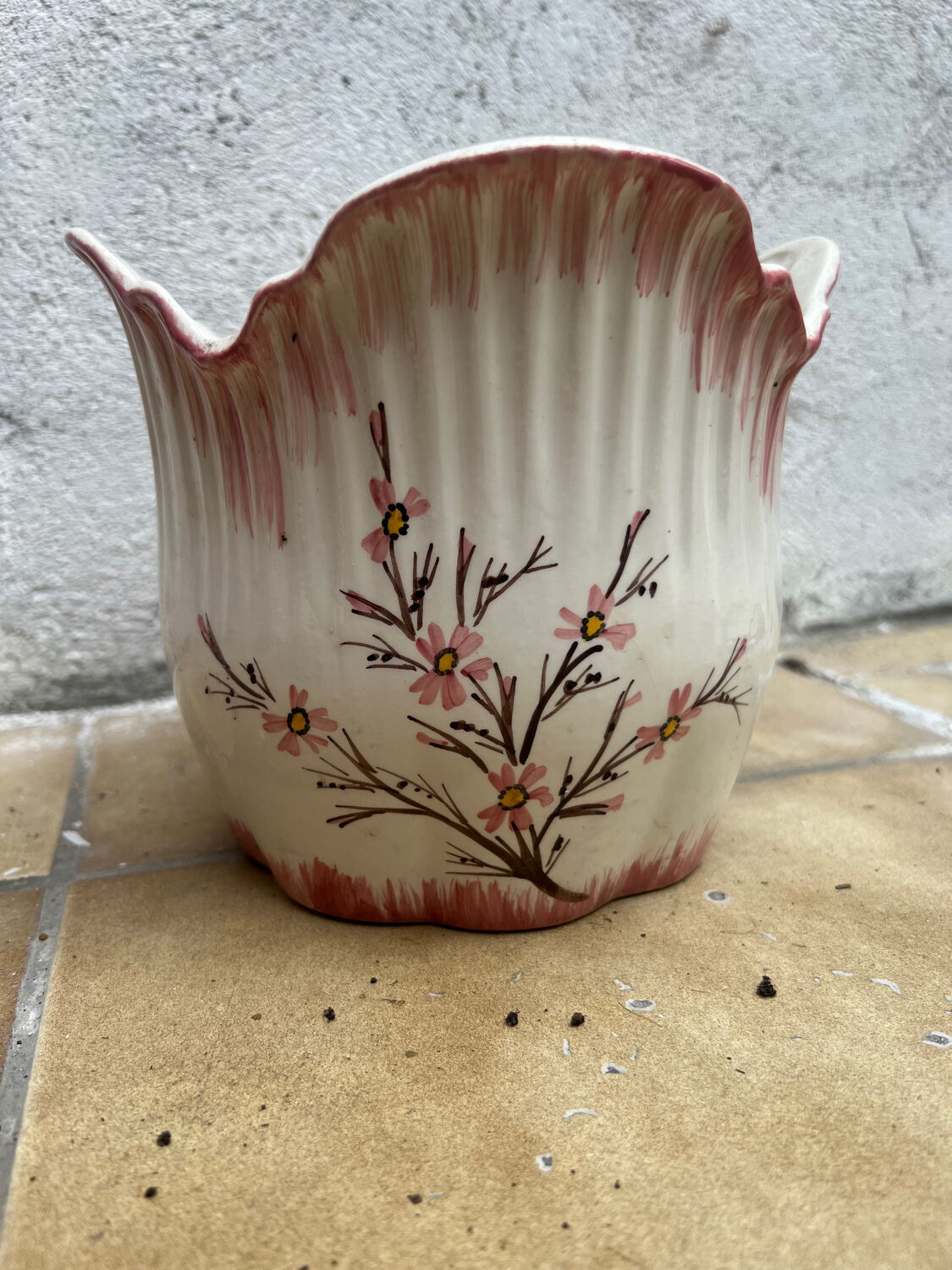 Bassano plant pot