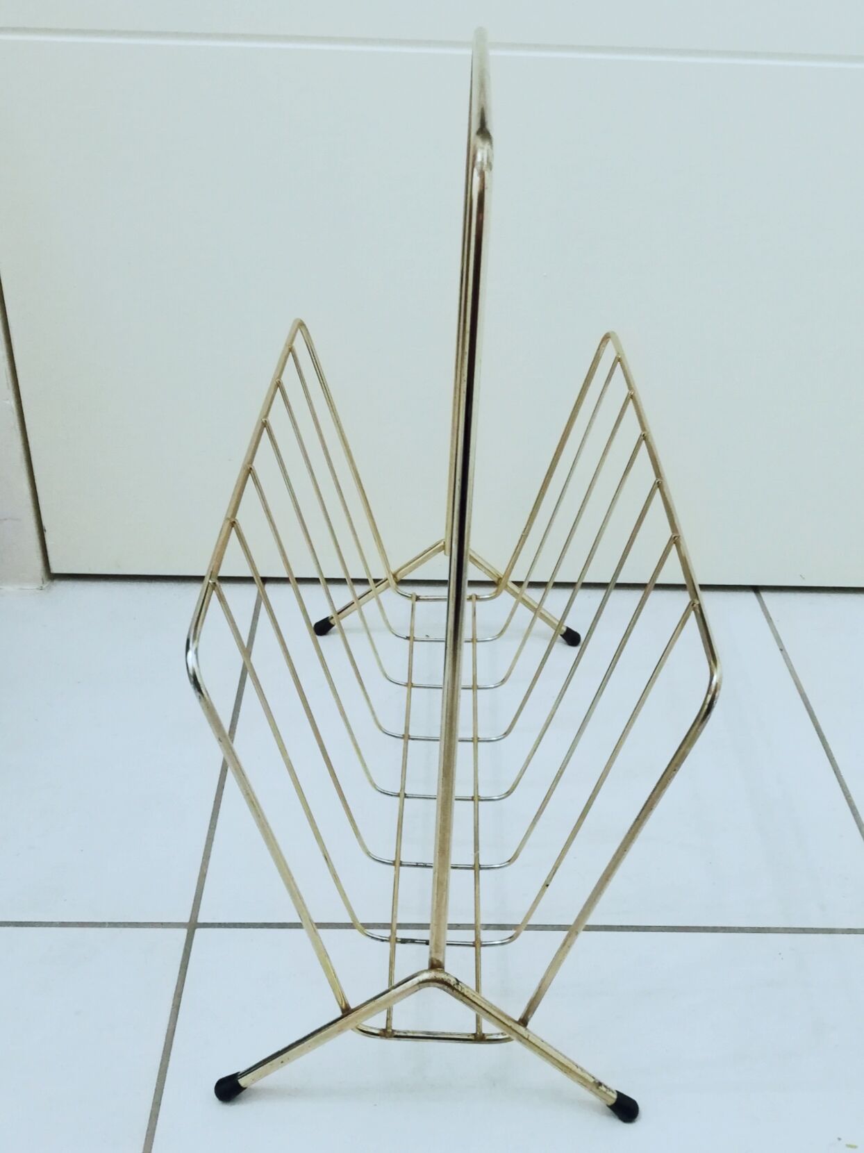 50s design magazine rack
