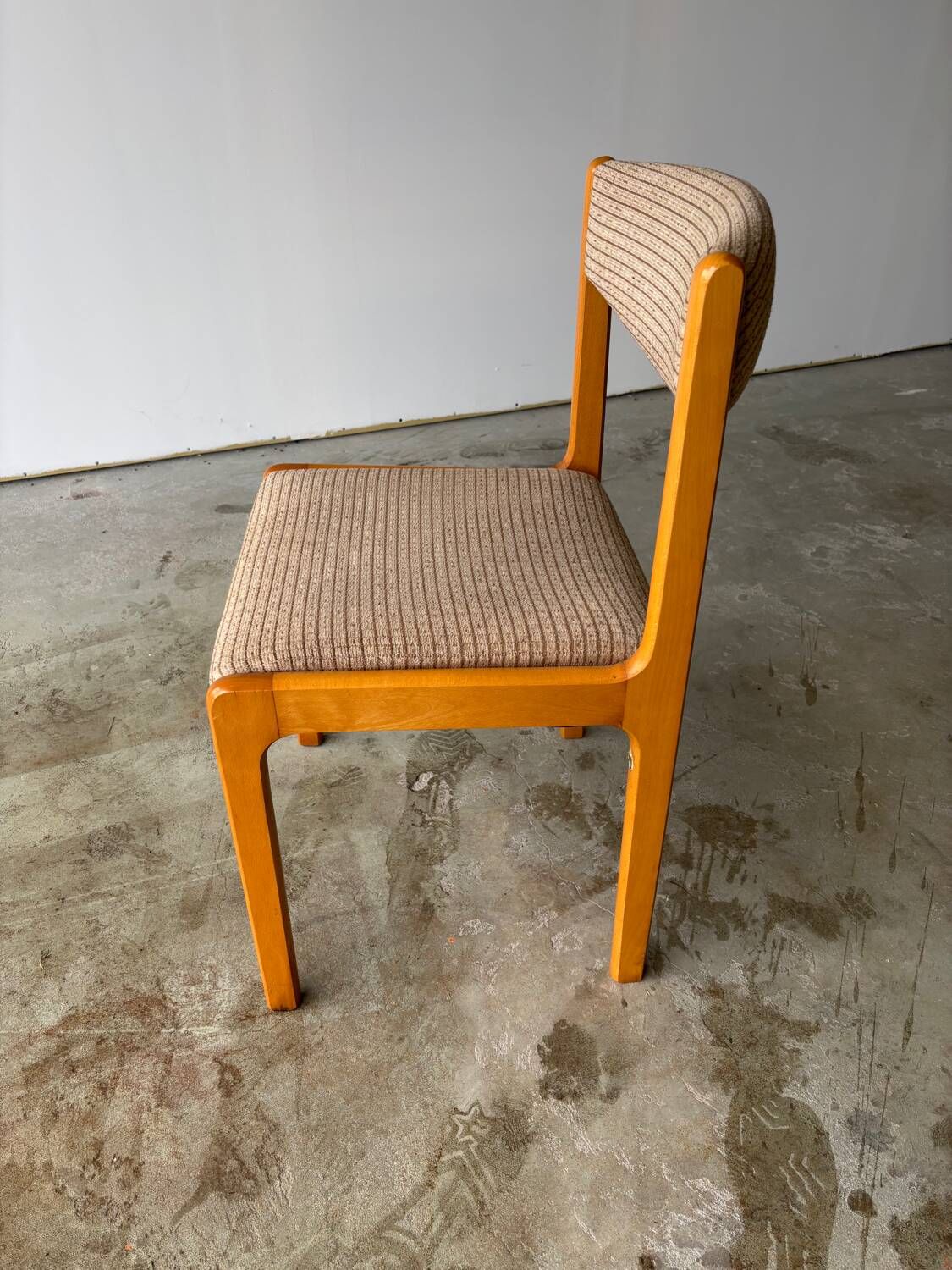 Set of 6 Self brand chairs in beech with wool seat