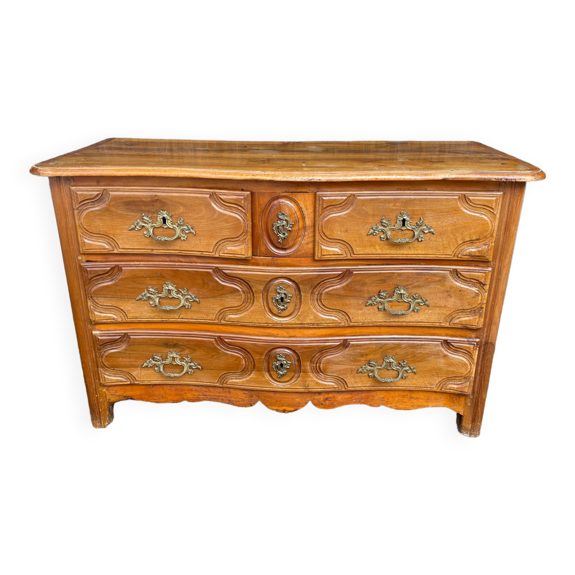 Parisian chest of drawers in walnut Louis XV period with secret drawer, 18th century.