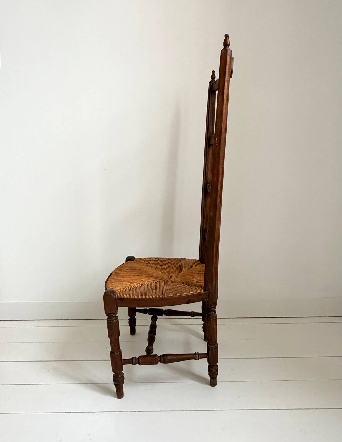 Rare nursing chair / Provençal armchair from the 19th century.