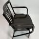 Fauteuils noirs de style milieu du siècle