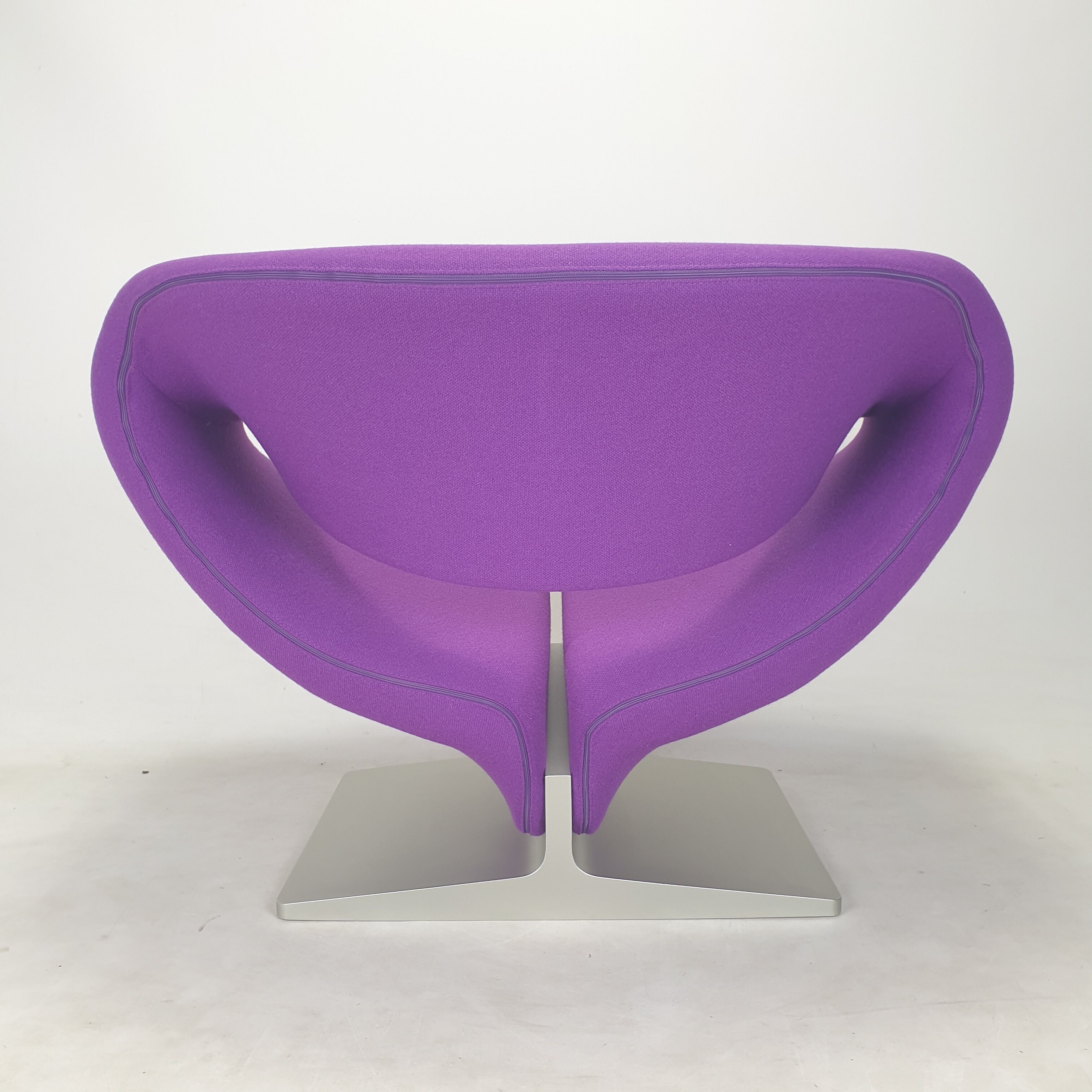 Ribbon Chair by Pierre Paulin for Artifort