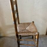 Ancienne chaise en bois tourné et empaillée