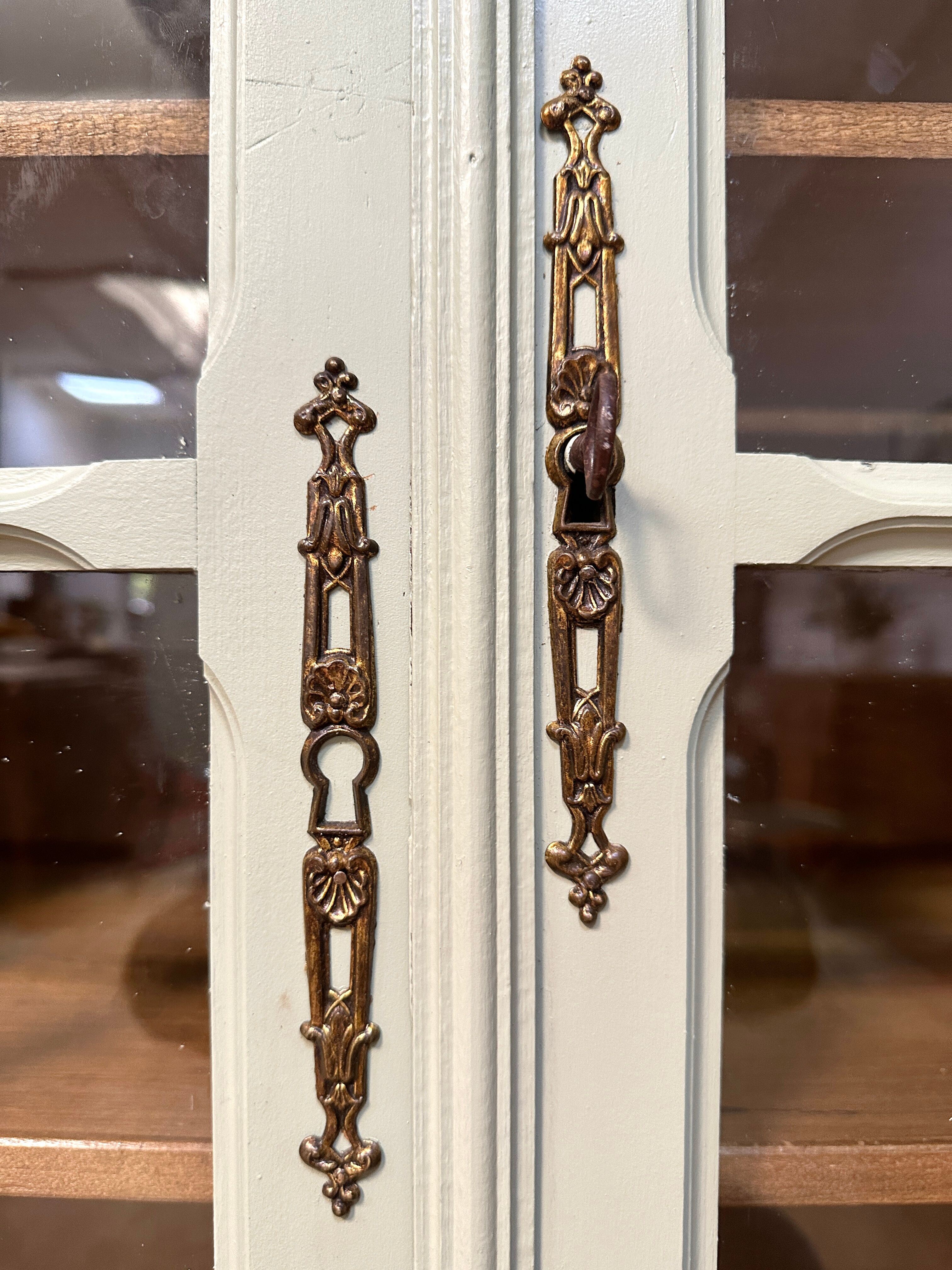 Glazed Parisian wardrobe