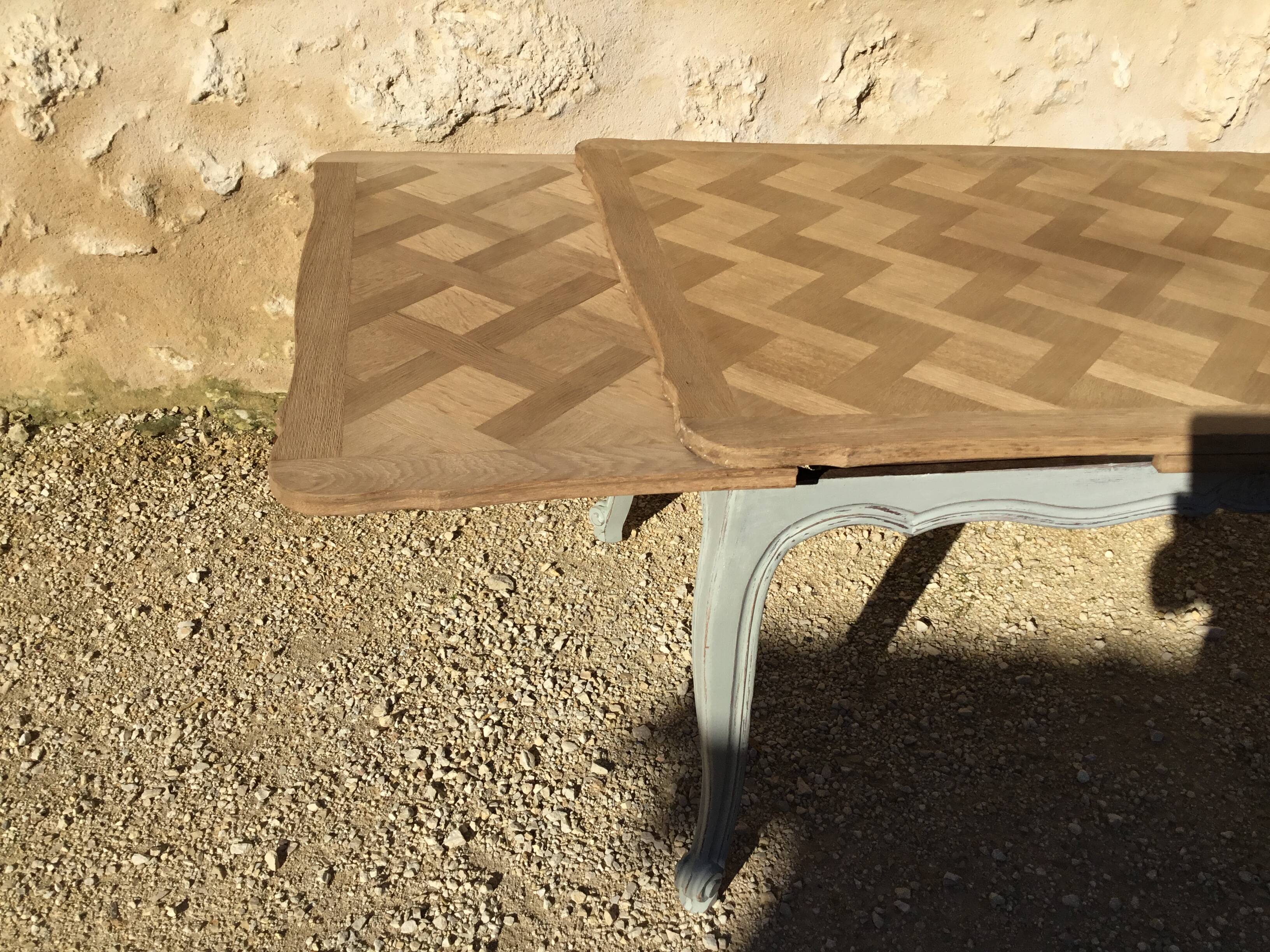 Louis XV style table in oak with natural wood top