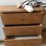 Armoire pour poupée