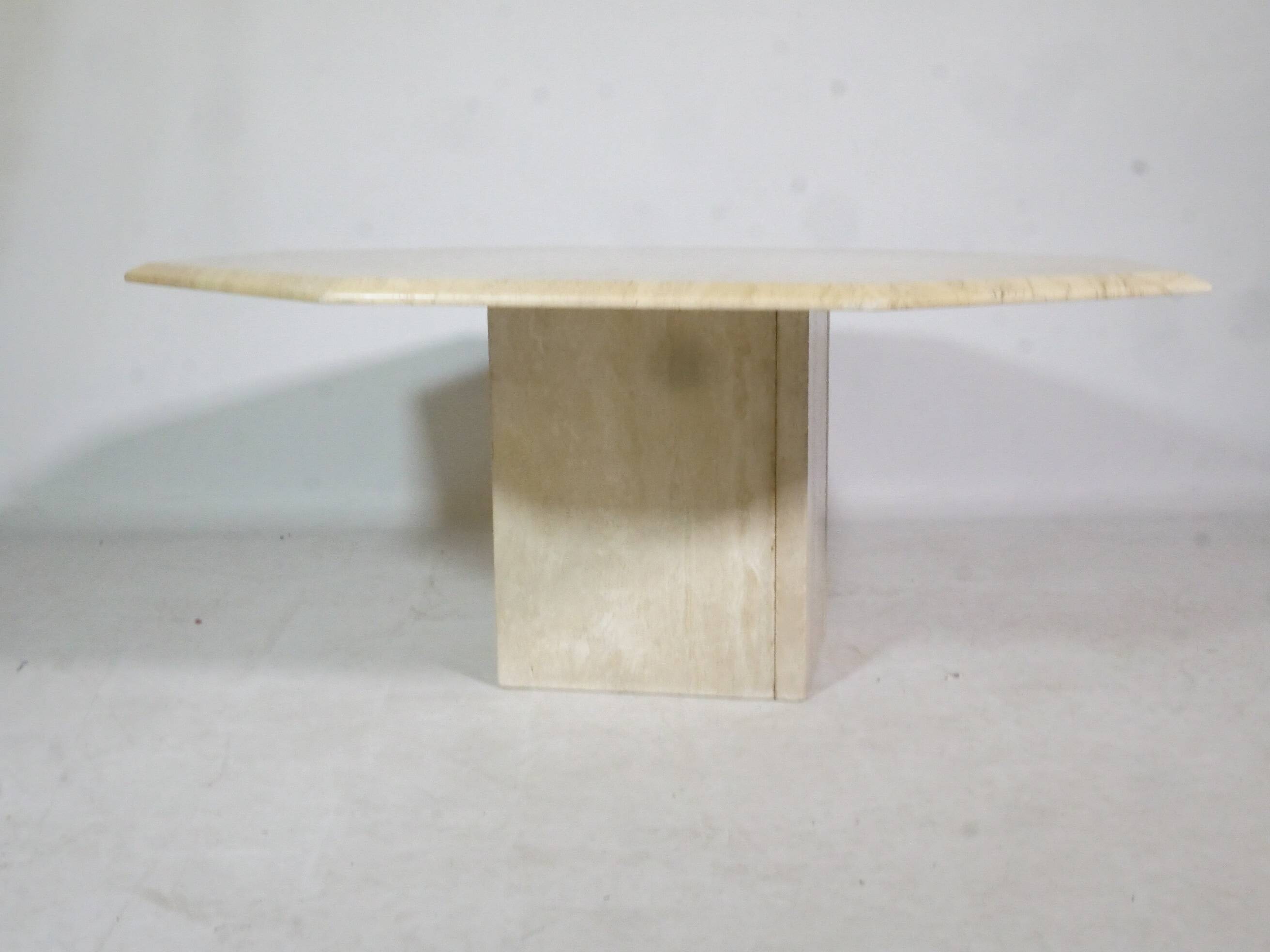 Mid-Century Travertine Coffee Table from Italy, Octagonal, 1970s Design