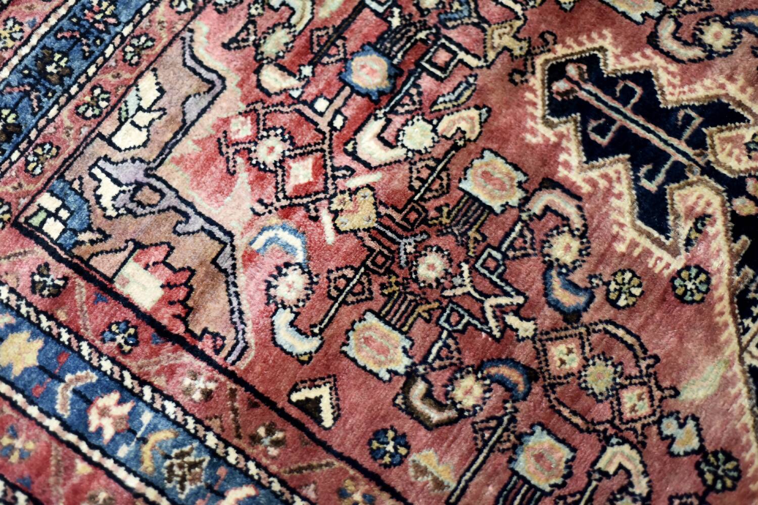 Vintage Hand-Woven Oriental Middle Eastern Zanjan Hamadan Rug, 1960s